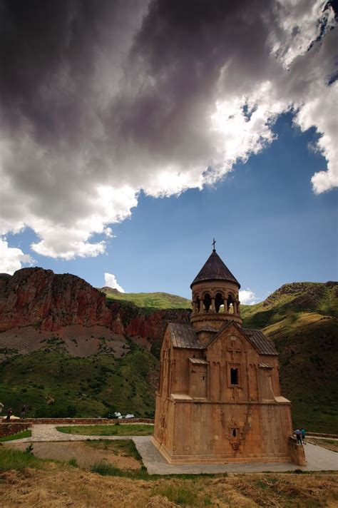An Astronomical Journey through the Starry Pagan Monastery